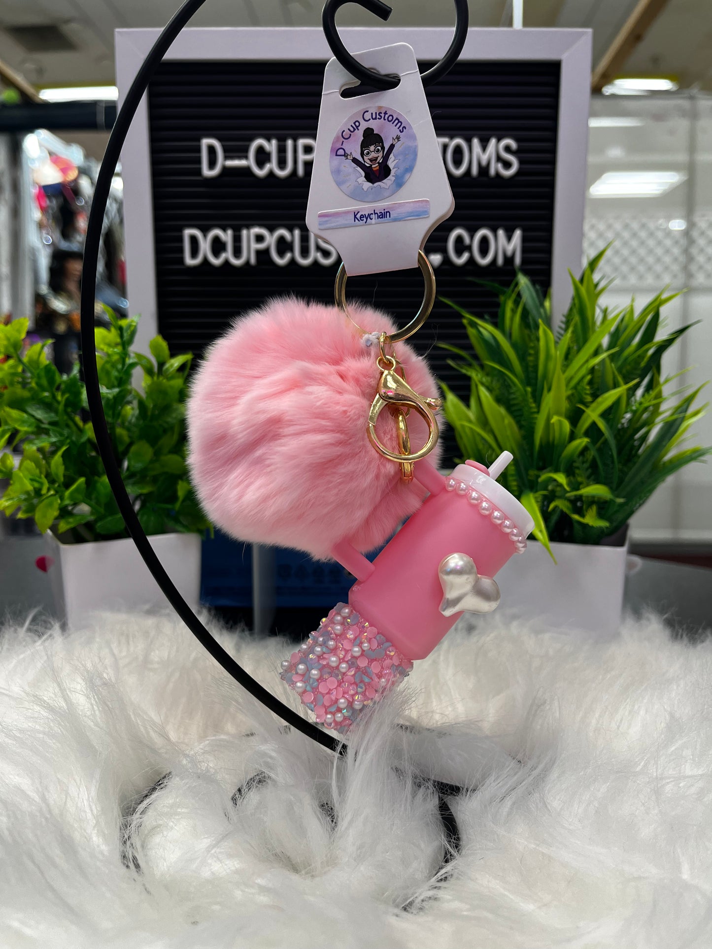 Mini Tumbler Poof Keychain (Pink Heart)
