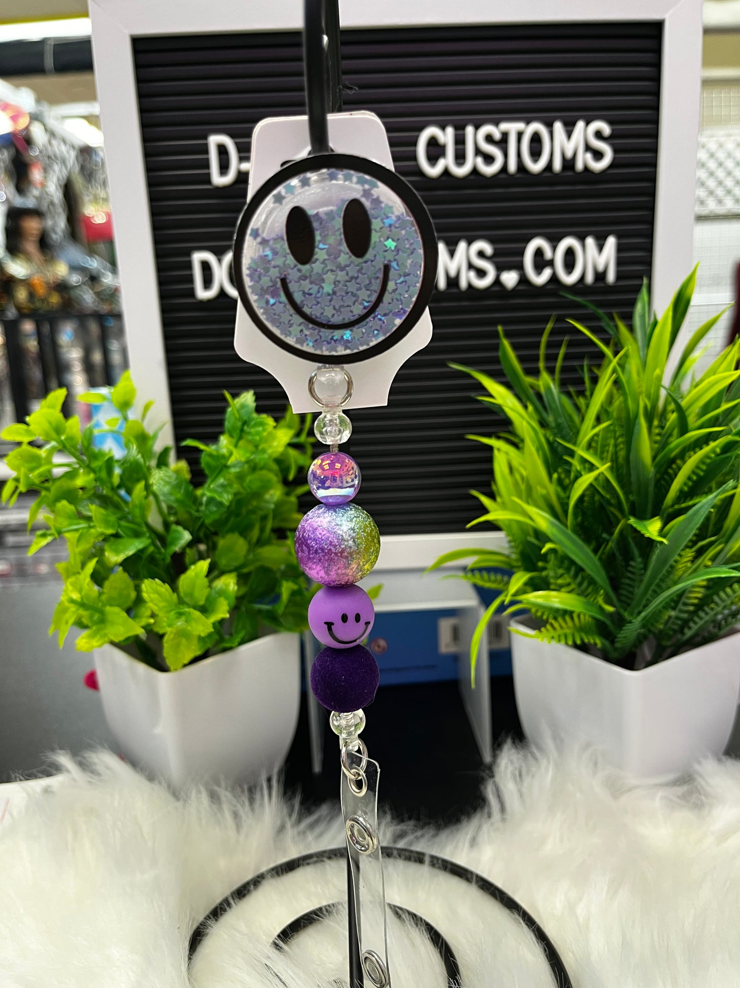 Smiley Face Purple (Shaker)